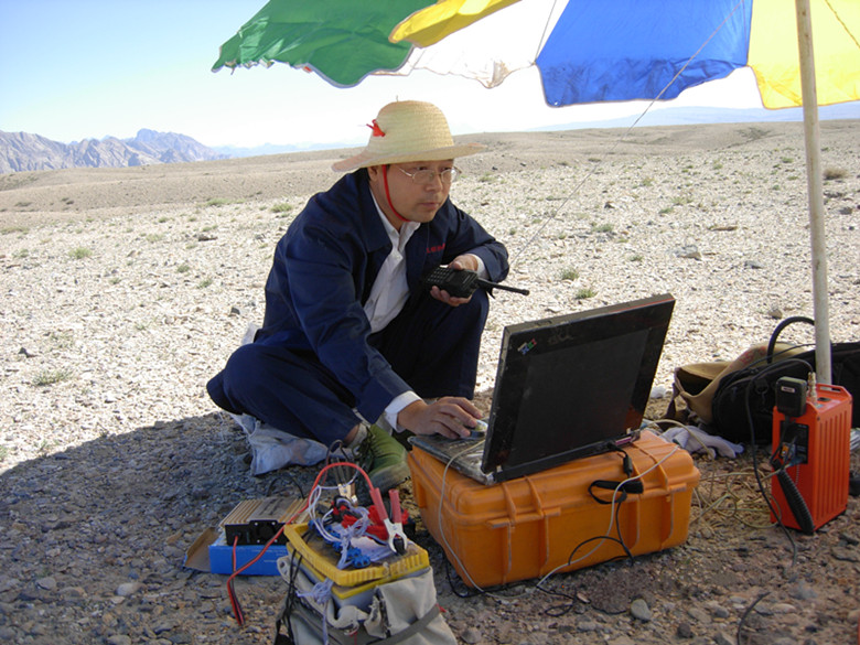 281635386305199273.jpeg 地震數據采集.jpg