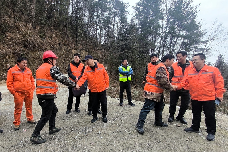 041770196458171934.jpeg 3.jpg